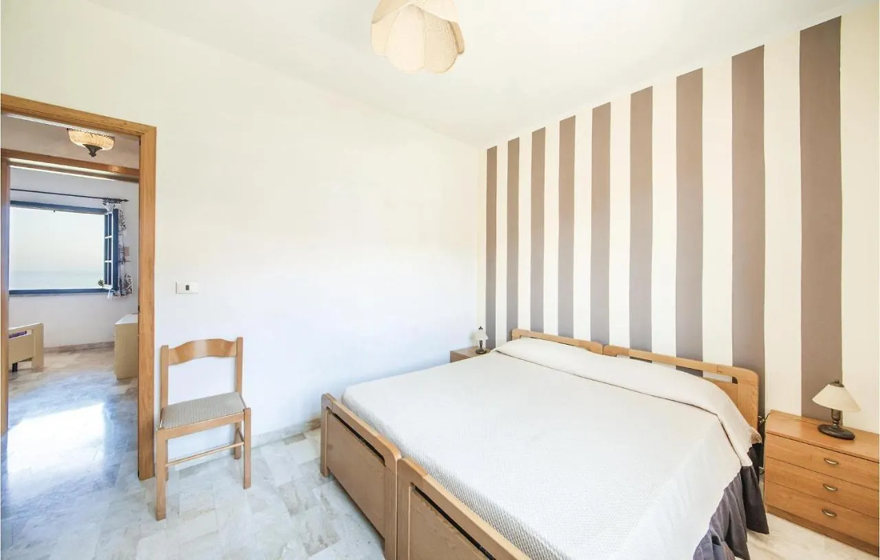 Vista Mare Appartement Magomadas 0*,